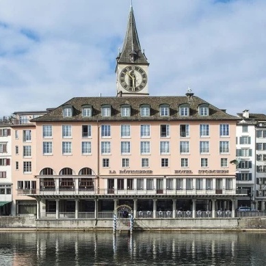 Exploring the Beauty of Lake Zurich in Switzerland