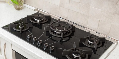 What Is the Difference Between Glass and Stainless Steel Gas Stoves?