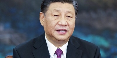 China's Xi Says Humanity Faces Choice between Peace, War