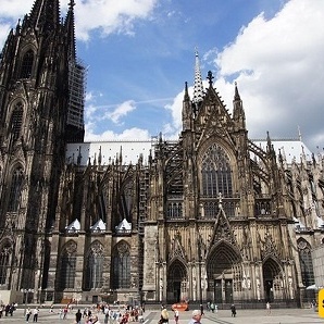 (Video) A Glimpse at the Stunning Architecture and Masterpiece of Cologne Cathedral, Germany: 632 Years to Build a Gothic Legend / From Sky-High Towers to Magical Stained Glass!
