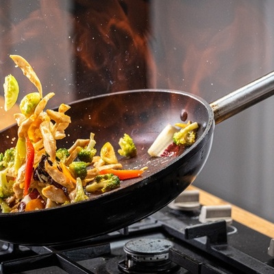 Effective Tricks To Reduce Frying Smell In The Kitchen