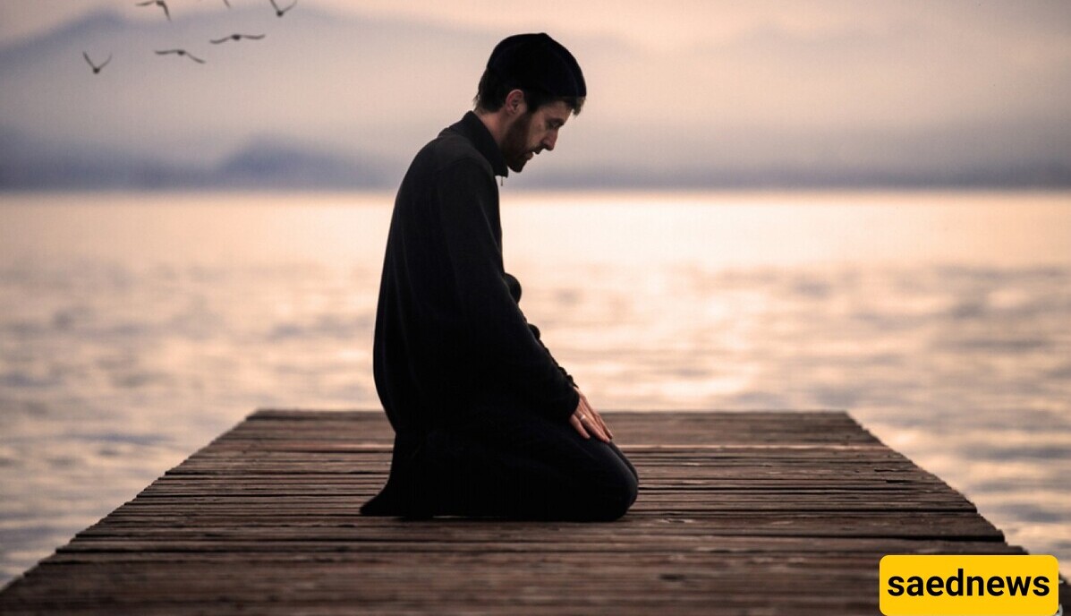 Familiarity with how to perform the prayer and the night prayer (Taraweeh or Nafl of Isha)