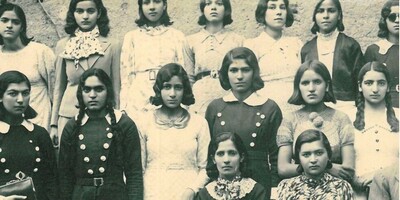 Today in History Frame / 8 Rare Photos of the Fascinating Attire of Students from Iran’s First Girls' Schools