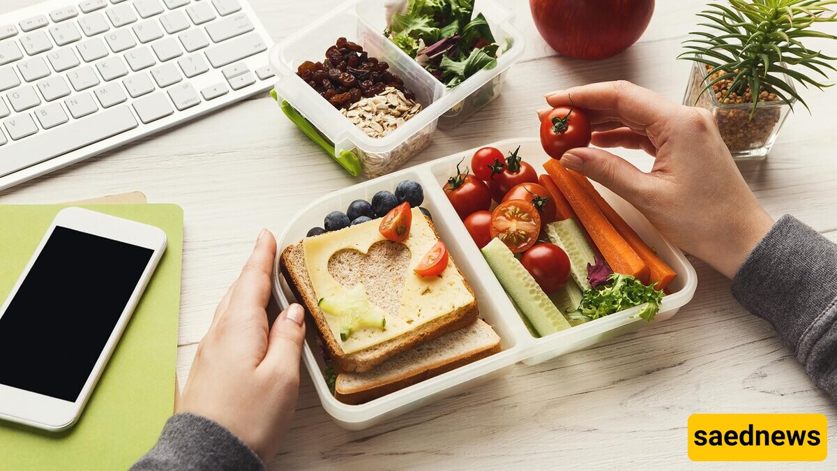 How to Stick to Your Diet at Work + Suitable Exercises at the Office