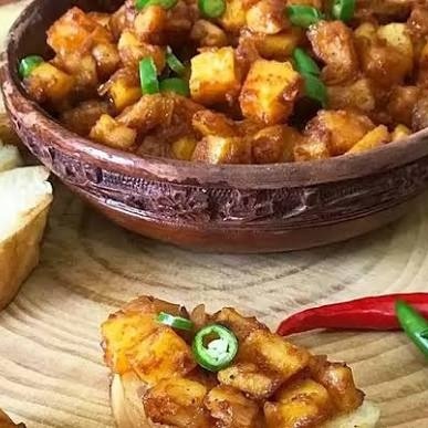 Potato Do Pyaza with Tomato Paste Recipe