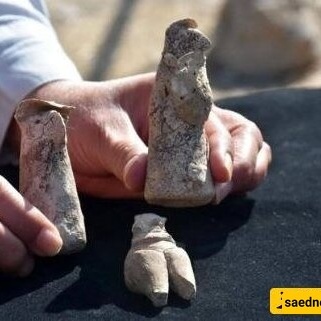 Images: Discovery of 7,000-Year-Old Human Figurines Wearing Unusual Hats