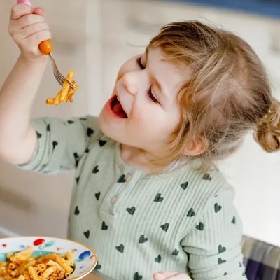 Why Does a Child Dislike Some Foods But Enjoy Others?
