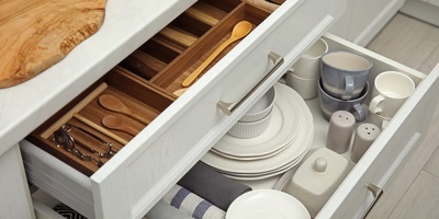 The Simple Kitchen Drawer System That Stops Clutter From Coming Back