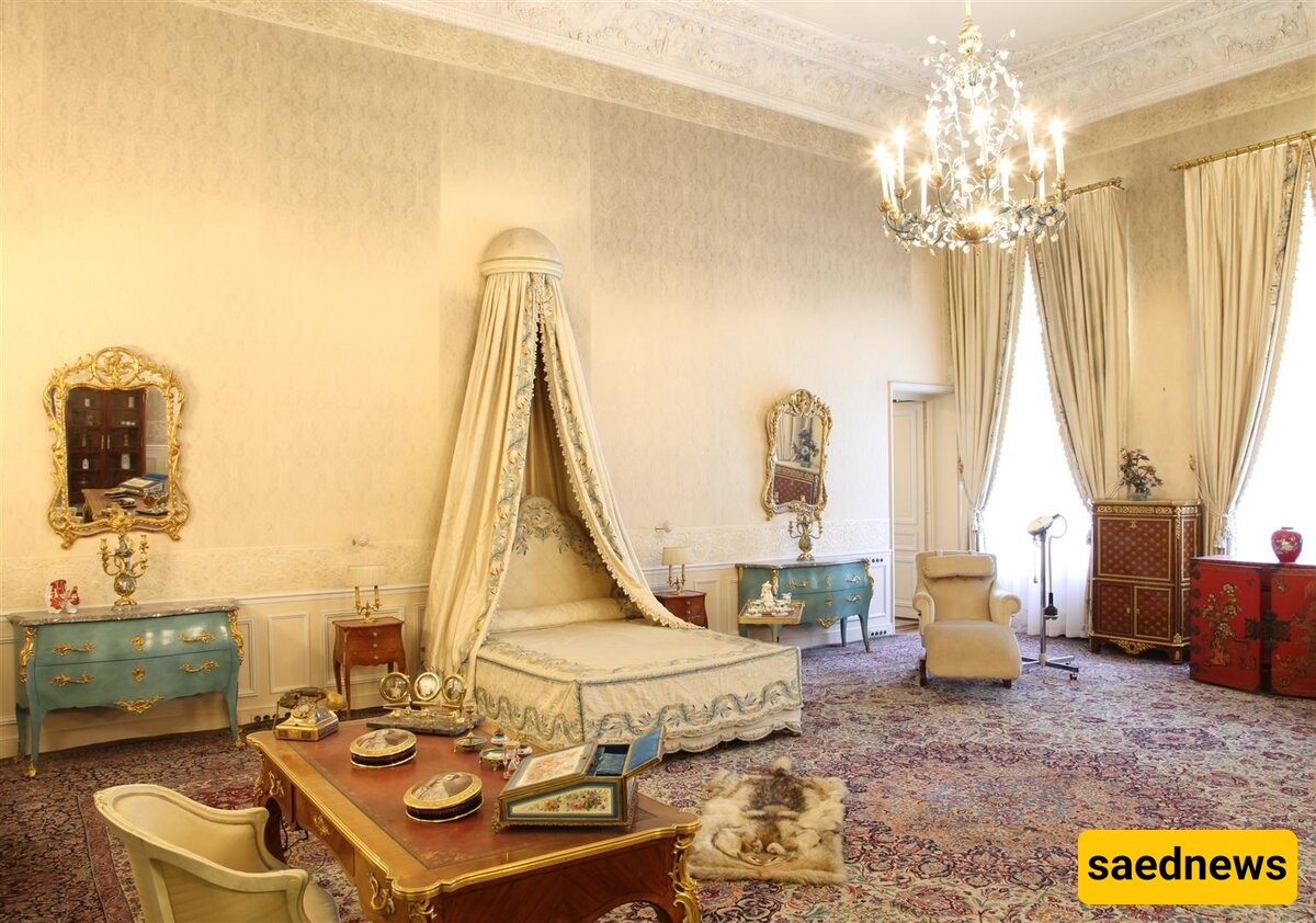 Royal Bedroom and Super-Luxury Reception Halls: Extravagant Costs for the Shah and Queen’s Lifestyle
