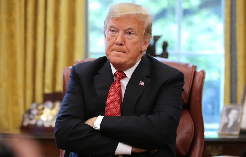 DONALD TRUMP