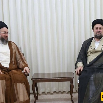 Hakim Terms Iran as Frontline of Islamic World Against Israel