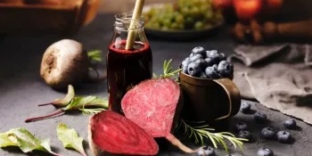 Best Containers for Storing Beet Juice and Storage Methods