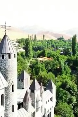 A Short Trip to Iran’s Most “European” Village Between Tehran and Karaj – Old Yet Unique Architecture / Don’t Worry, Dracula’s Real Castle Wasn’t Here!