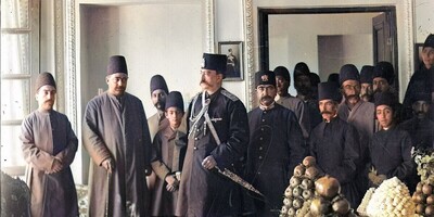 The Historical Story of the Qajar Glutton King Fainting Over Zulbia and Bamieh During Ramadan