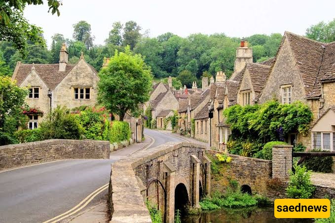 Castle Combe