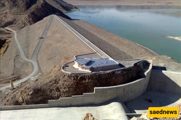  Doroodzan Dam