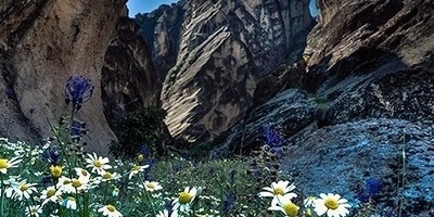 🏔️ Mehrabkooh Mountain: Lorestan’s Hidden Gem of Natural Beauty and Adventure