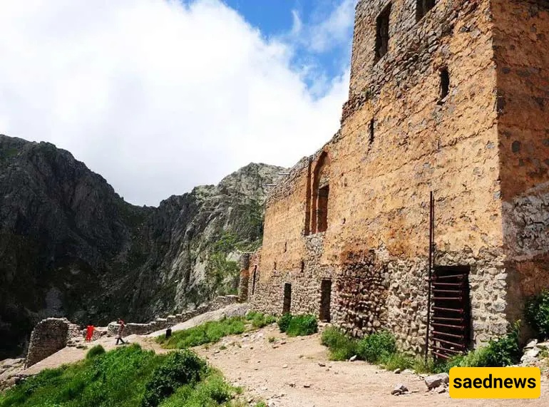Babak Castle
