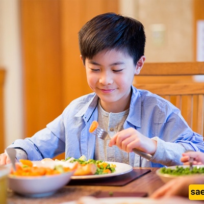 Common Mistakes Parents Make When Encouraging Children to Eat