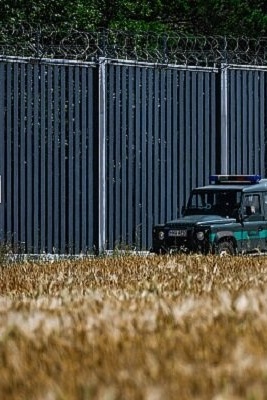 Poland Reopens Two Border Crossings with Belarus ✅