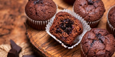 How to Make Chocolate Cupcakes Without an Oven — Easy Recipe