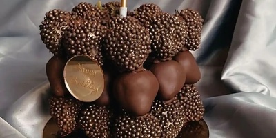 How to Make Elegant Mini Cakes Without an Oven – Perfect for Gatherings with Stunning Decorations