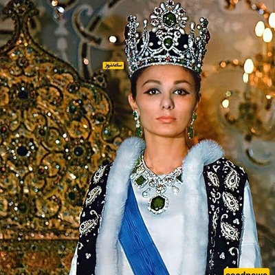 The Luxurious Throne Room and Farah Pahlavi’s Aristocratic Circles in the Private Retreat of the Palace