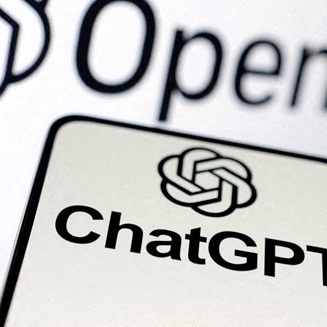 Comparison of Free and Paid Versions of ChatGPT: Which Is Worth Buying?