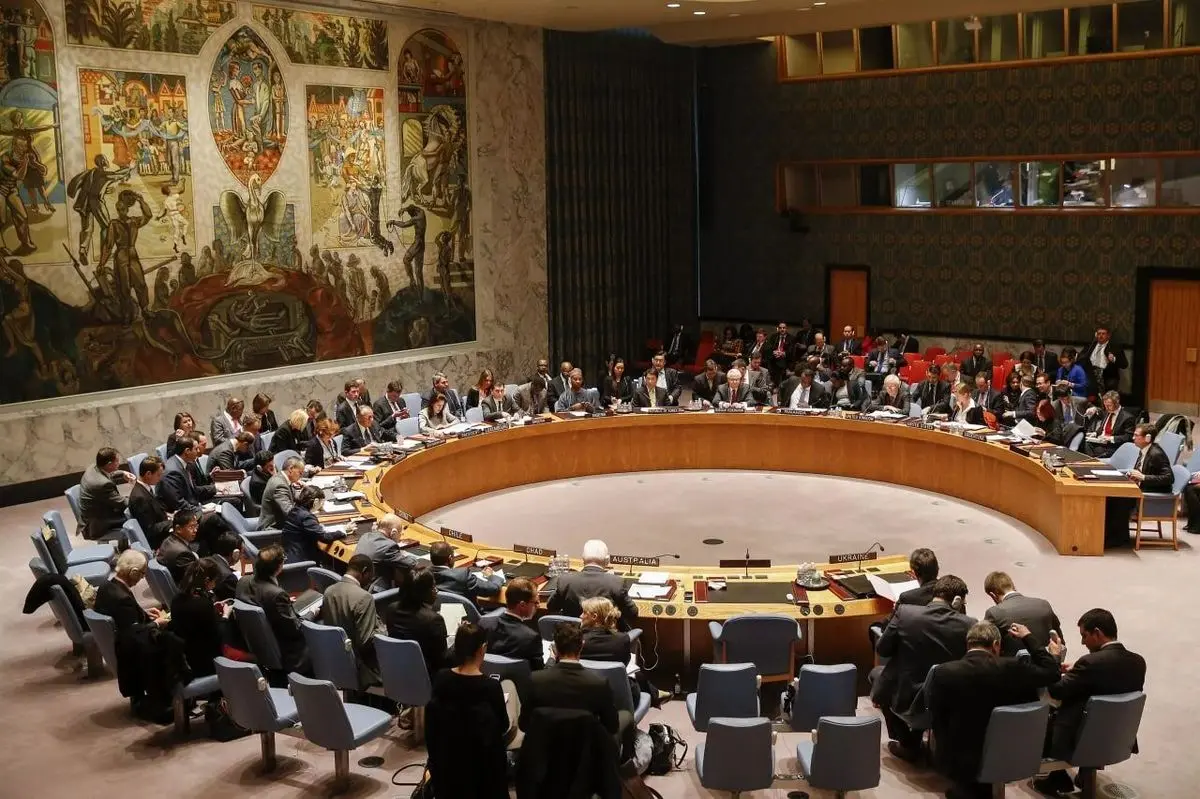 The Snapback Dilemma: Costs and Consequences for Iran, Europe, and Russia