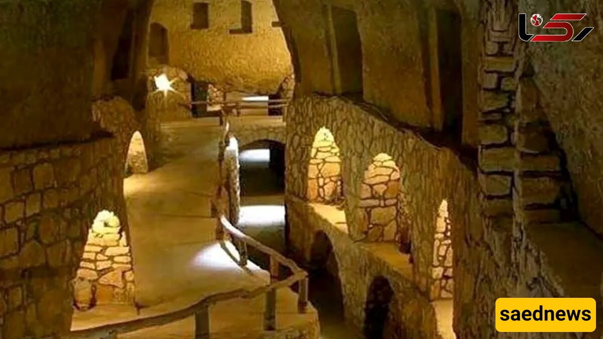 A Tour Of The Largest Underground City in The World Near Kashan / A 1,500-year-old 3-Story City Equipped With a Water Pool And Kitchen.