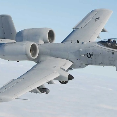 Why Did the U.S. Send Its “Antique Fighter” A-10 to the Region? Behind the Scenes of a Military Display