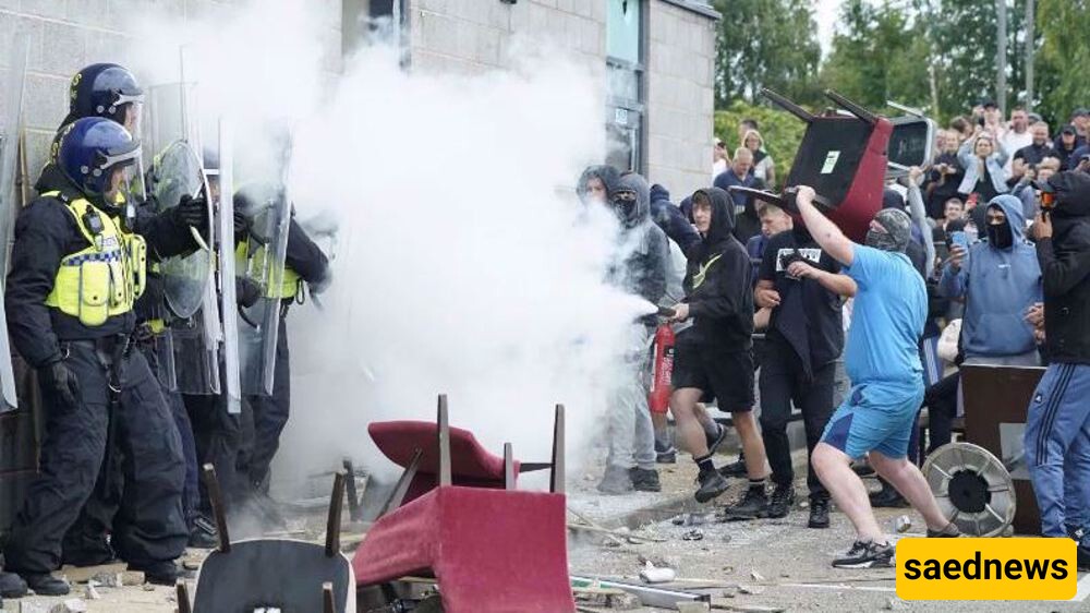 UK Convenes Emergency Meeting Amid Rising Far-Right Violence