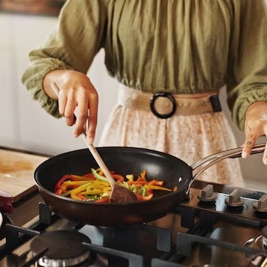 When Stirring Food Improves It And When It Can Ruin The Result