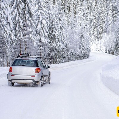 How to Drive Safely in Winter / Essential Tips for Driving in Snow and Rain