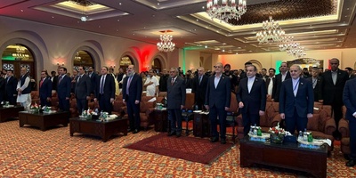 Iran-Pakistan Business Forum Held in Islamabad During President Pezeshkian’s Official Visit