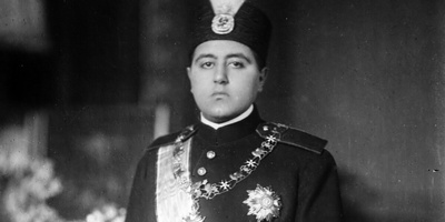 Rare Historical Photos of Ahmad Shah Qajar’s Consorts and Crown Prince: From the Clumsy Masoumeh to Jewish and Armenian Daughters!