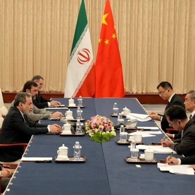 Iran, China FMs Hold Meeting On Sidelines of SCO Meeting
