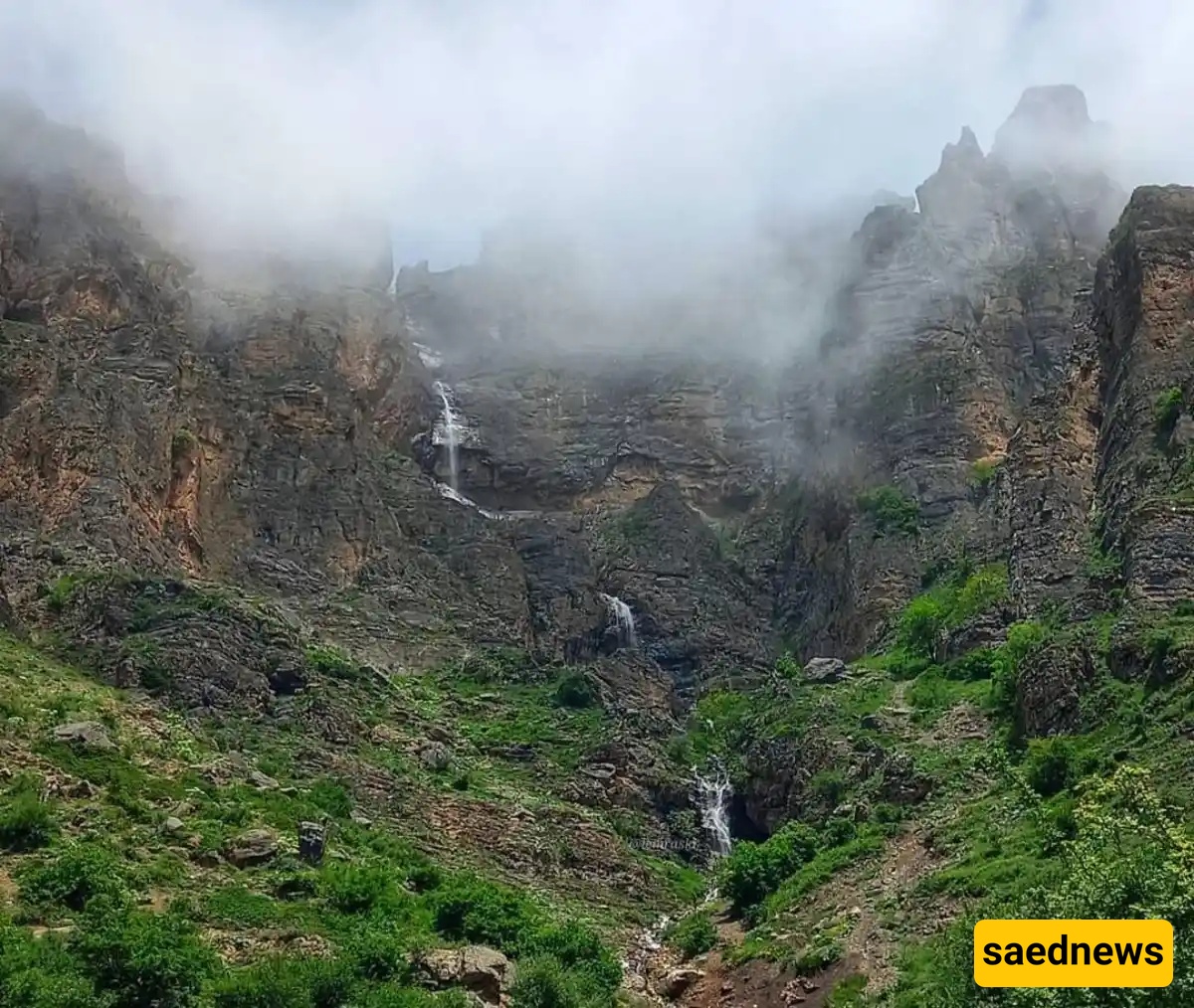 No Car to the Falls? No Problem — The Simple Route Locals Use to Reach Harijan’s Crystal Streams