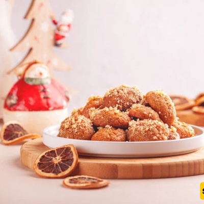 How to Make Melomakarona: Traditional Greek Cookies with a Fragrant Orange Flavor