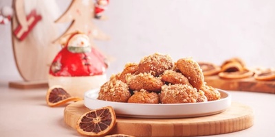 How to Make Melomakarona: Traditional Greek Cookies with a Fragrant Orange Flavor