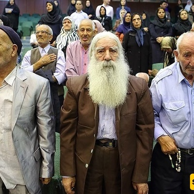 President Warns of Major Demographic Change as Iran’s Aging Population Grows