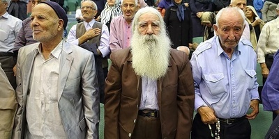 President Warns of Major Demographic Change as Iran’s Aging Population Grows