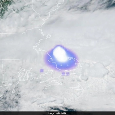 Meteor Explosion Over This City; Explosion Sound Equivalent To 300 Tons Of TNT!