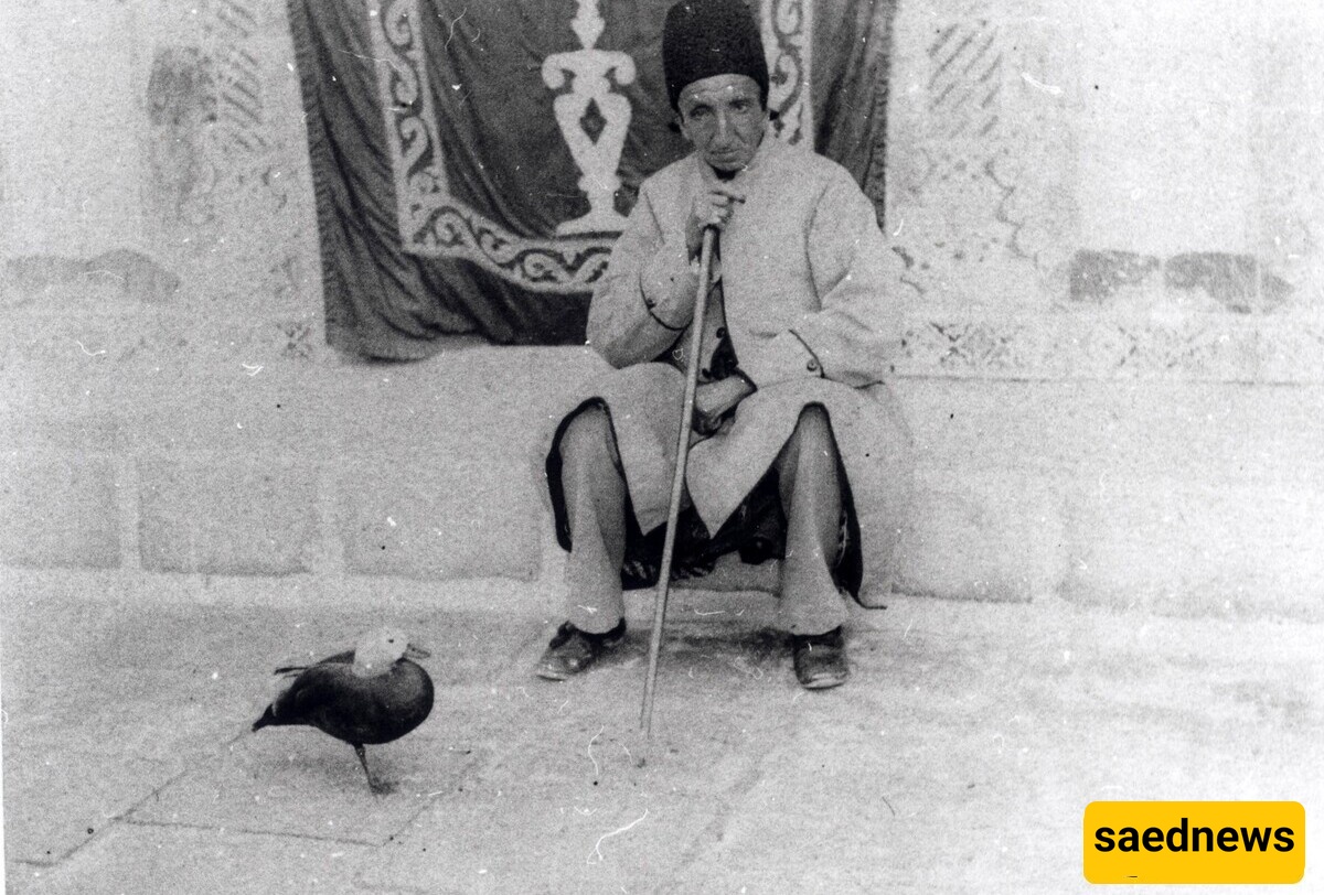 duck and its beloved, Haji Rahim the court eunuch