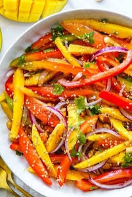 How to Make Mango and Chili Salad: A Spicy, Tangy, and Unforgettable Flavor