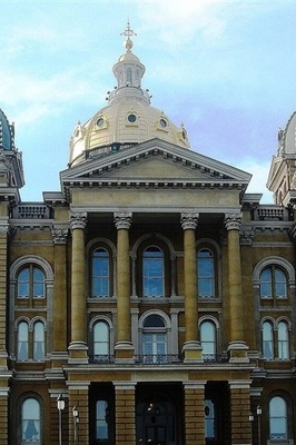 US Democrat Wins Iowa State Senate Race, Blocking GOP from Regaining Supermajority