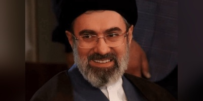 Story Emerges of Money Returned to the Public Treasury by Iran’s New Supreme Leader