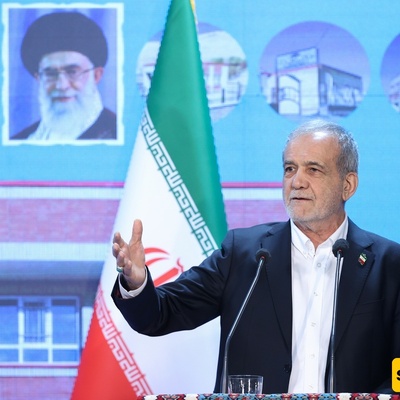 Pezeshkian Among the People with the Love of Kurdistan: This Culture and Affection Cannot Be Replaced with Billions / Long Live Iran, Long Live Kurdistan…