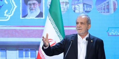 Pezeshkian Among the People with the Love of Kurdistan: This Culture and Affection Cannot Be Replaced with Billions / Long Live Iran, Long Live Kurdistan…