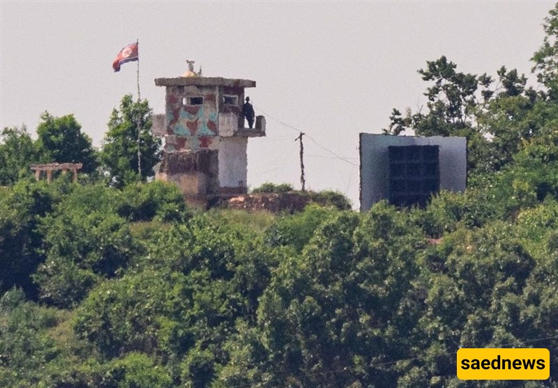 South Korea Begins Removing Loudspeakers on Border with North
